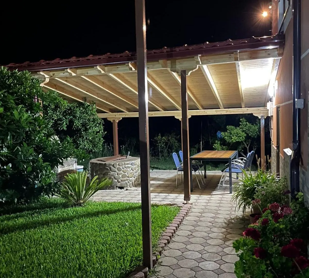Harmony Villa Berat 0*,